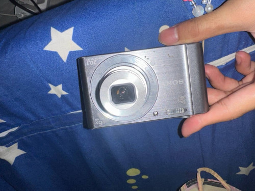 Camera sony dsc-w810