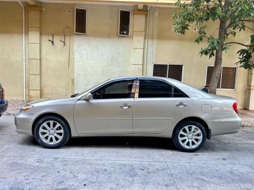 Camry ឆ្នាំ2002 LE ABS កៅអីចុត