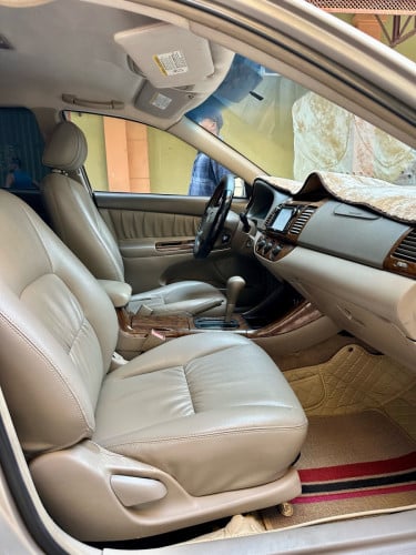 Camry ឆ្នាំ2002 LE ABS កៅអីចុត