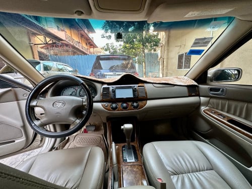 Camry ឆ្នាំ2002 LE ABS កៅអីចុត