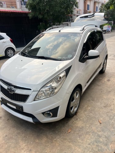 Chevrolet Spark 2012 full option