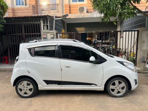 Chevrolet Spark 2012 full option