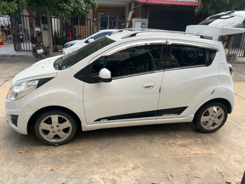 Chevrolet Spark 2012 full option