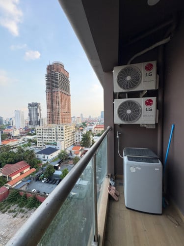 Condo 1-BR near TK Avenue for rent