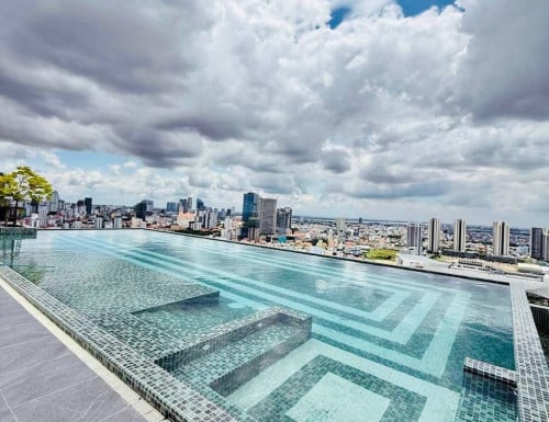Condo L Tower 271 available for sale with fully furnished
