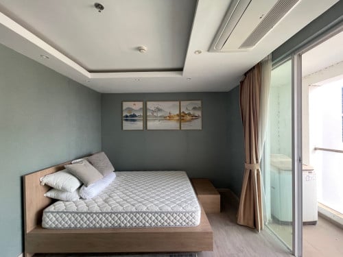 Condo Olympia 1bedroom fully furnished Sale under 50%