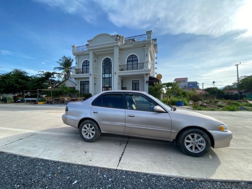 Corolla ឆ្នាំ98 ឡានស្អាតថ្មីមុខក្រោយ️️ម៉ាស៊ីនប្រអប់លេខអ៊ែម អត់បុកអត់ប៉ះ អត់ច្រេះ