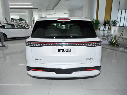 Dongfeng eπ008 6 seat EV Family Joy Edition