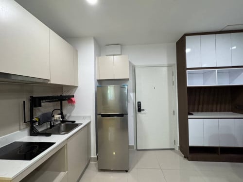 Drop only 25000$ own the unit 2 bedroom