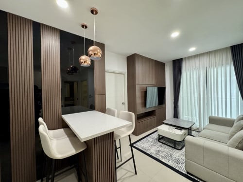 Drop only 25000$ own the unit 2 bedroom