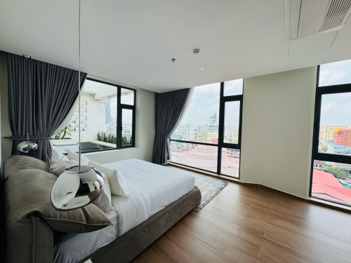 Duplex 4 Bedrooms Pengthouse For Rent in Toul Kork 10 Minutes From Vattanac Capital
