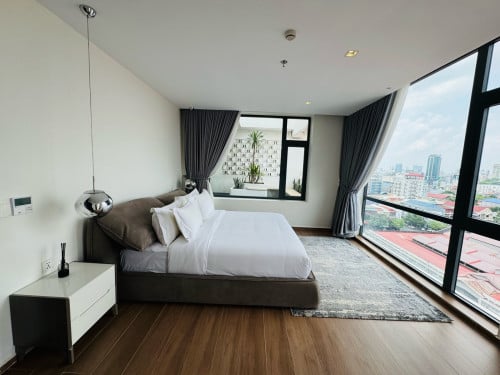 Duplex 4 Bedrooms Pengthouse For Rent in Toul Kork 10 Minutes From Vattanac Capital