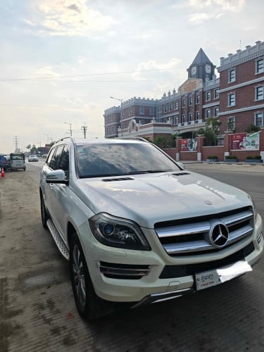 Mercedes-Benz GL350 Year 2014