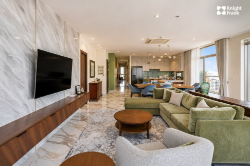 FOR LEASE 📍 Daun Penh-Ref: KHRA458 Rental Price: $4,500/month 250 sqm | 4 Bedrooms | 4 Bathrooms