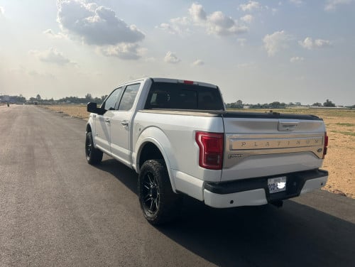 Ford F150 Platinum 2016 Full Option បង់រំលោះបាន