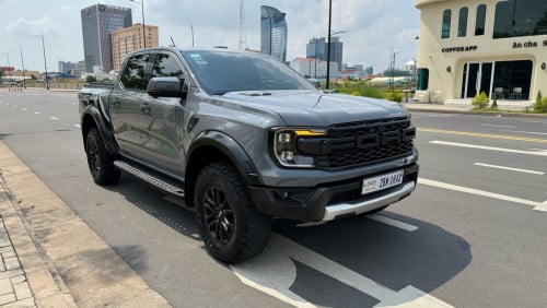 FORD RANGER RAPTOR ( សាំង ) FOR SALE