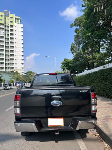 FORD RANGER XTL 2017  ចង្កូតស្តាំ✨