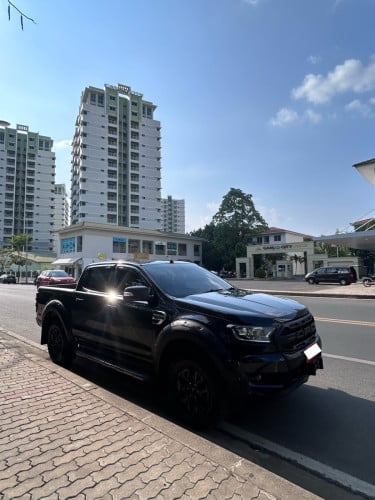 FORD RANGER XTL 2017  ចង្កូតស្តាំ✨