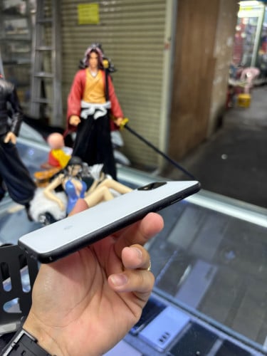 Google pixel4 64G Ram6G Sim2 Eism ម៉ាសុីនអេក្រង់ស្រុីន