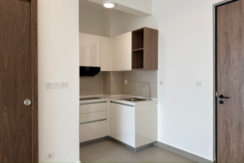 High Floor Studio Unit for SALE in Urban Village Phase 2