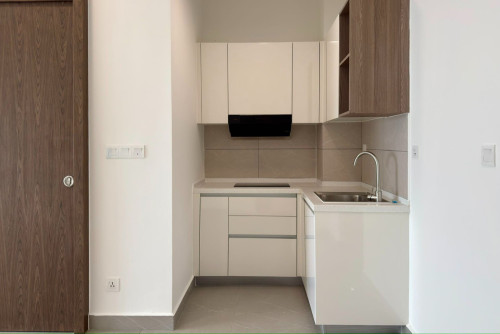 High Floor Studio Unit for SALE in Urban Village Phase 2