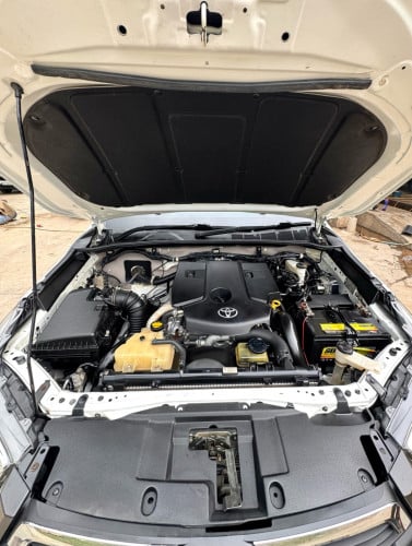 TOYOTA HILUX REVO 2016 អូតូកាប់ពីតាស់
