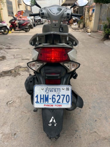 Honda Dio Japan លក់580$ដាច់ ចំពុះក្អែក 0886900866 តេឡេក្រាម