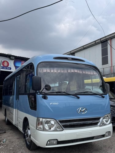 Hyundai county