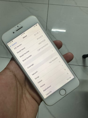 I ph 8 64GB new
