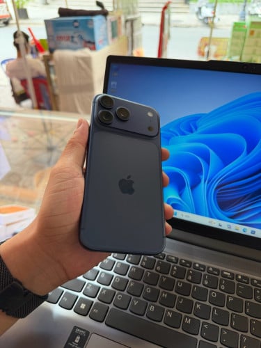 iPhone 17 Pro max 256G 99% ZA Blue