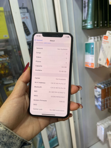 iPhone X/64GB អត់ស្គែនតួរស្អាត