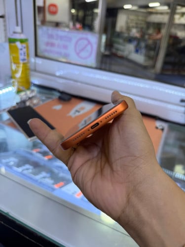 Iphone17promax 256G ZA មានខ្សែរ ដុំសាកorignal