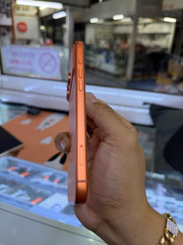 Iphone17promax 256G ZA មានខ្សែរ ដុំសាកorignal