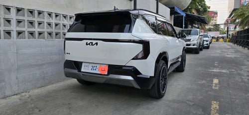 KIA EV5 720 WAVE FULL OPTIONលក់ក្រោមទីផ្សារ