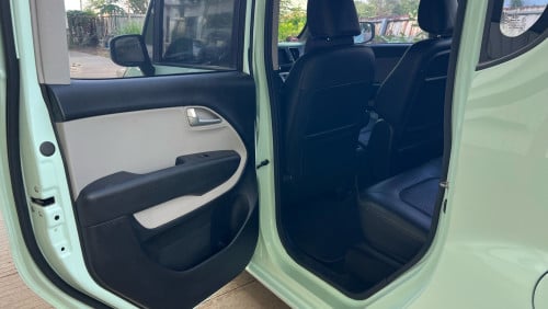 Kia Ray 013 ក្រដាស់ពន្ធ
