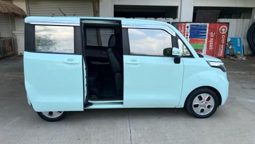 Kia Ray 013 ក្រដាស់ពន្ធ