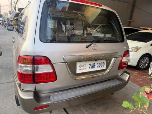 Land Cruiser 01