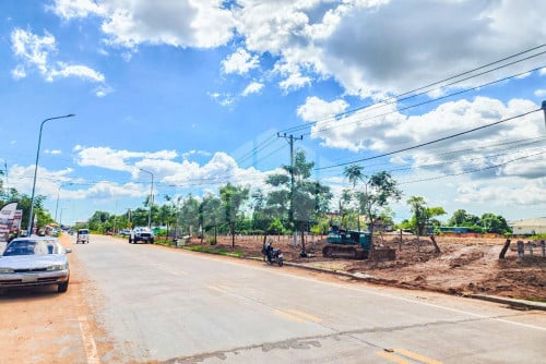 Land for Sale(30m Concrete Road) Siem Reap City, near Sokha Hotel