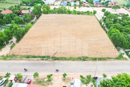 Land for Sale(30m Concrete Road) Siem Reap City, near Sokha Hotel