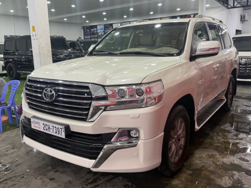 LandCruiser GXR 2016 V8 Fulloption