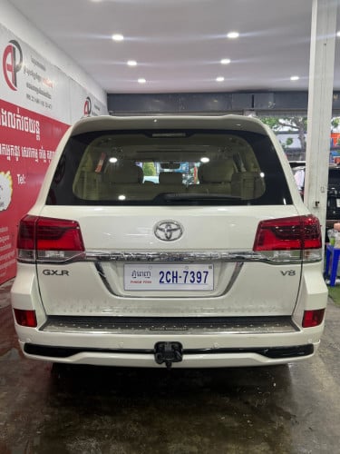 LandCruiser GXR 2016 V8 Fulloption