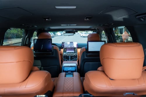 LEXUS LX700H VIP Seat