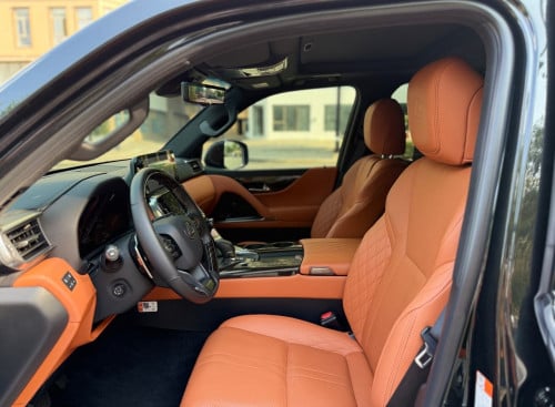 LEXUS LX700H VIP Seat