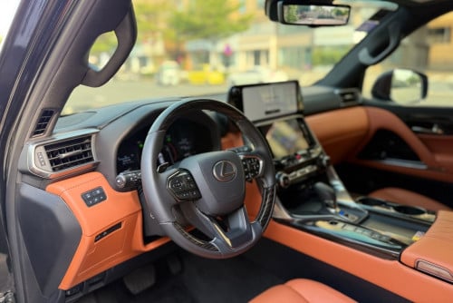 LEXUS LX700H VIP Seat