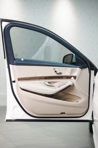 Mercedes Benz S-Class