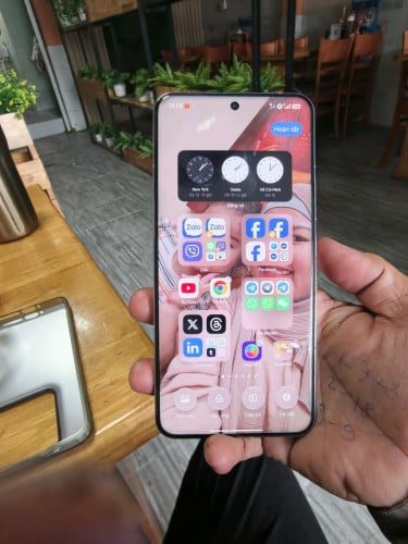 mi 14 Pro 12/256G Ch នៅស្អាត លក់ត្រូវការលុយ