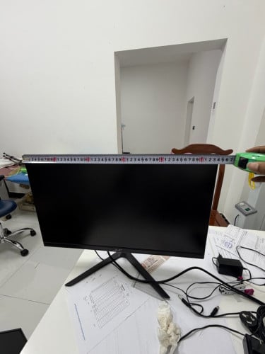 Monitor J&C