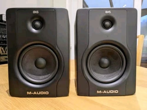 Monitor Speaker M-Audio BX5 ស្អាត90%