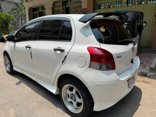 O vitz 08 ធានាឡានស្អាត ស៊ីនមួយជុំ លេងហើយ