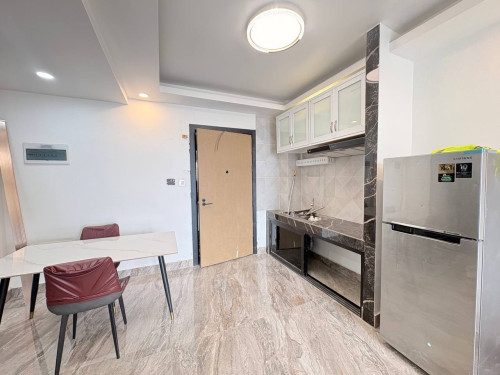 One Bedroom Under Market